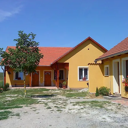 Oda ve Kahvaltı Vivien Panzio *