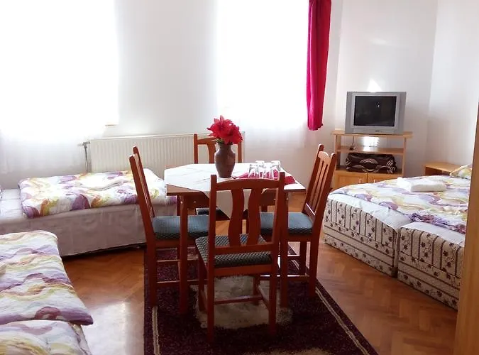 Vivien Panzio * זלאגרסג