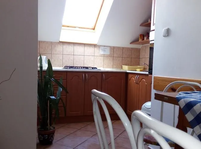 Vivien Panzio * Zalaegerszeg